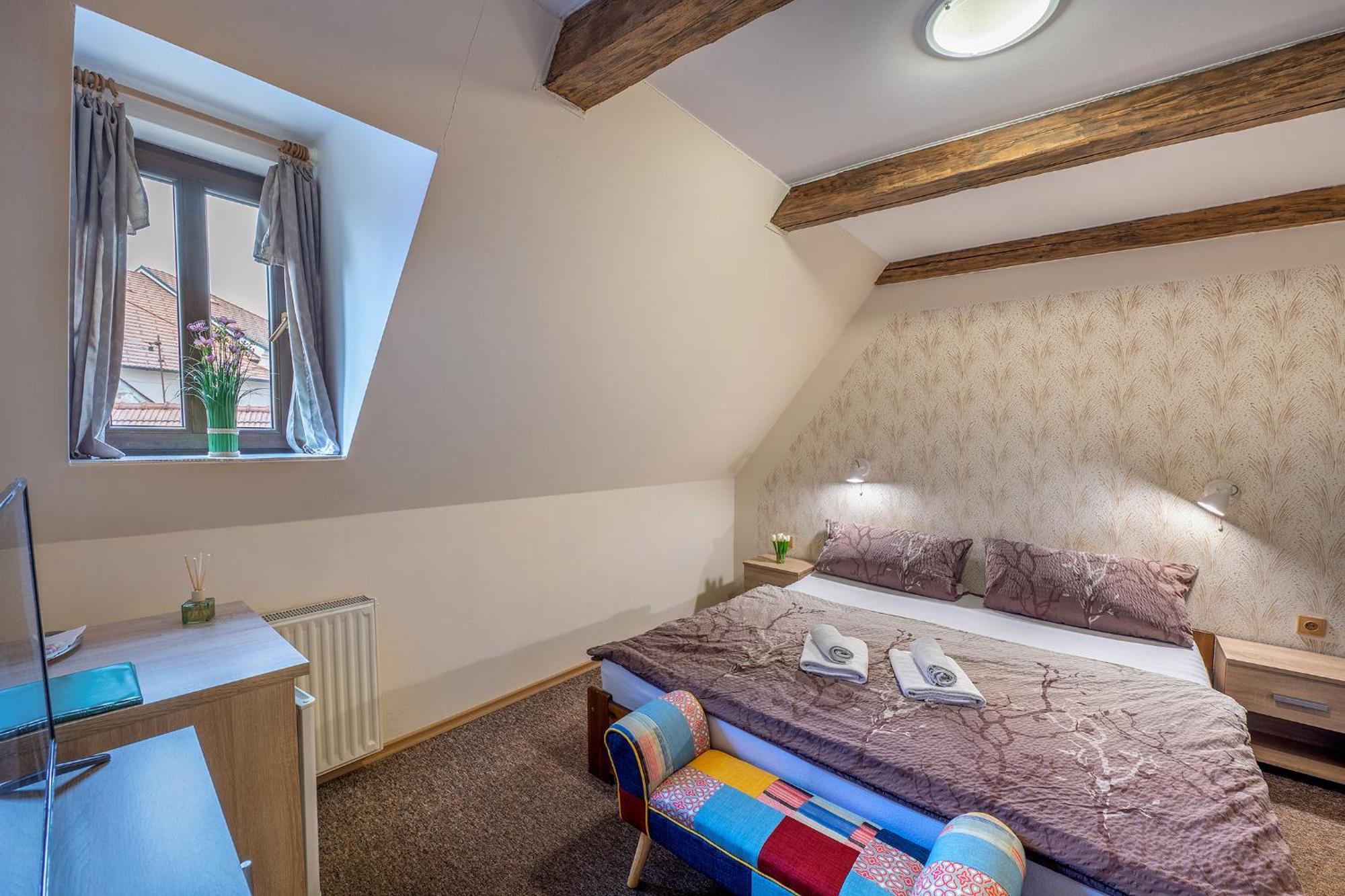 Rodinny Hotel Myslivna เชบอนย์ ภายนอก รูปภาพ