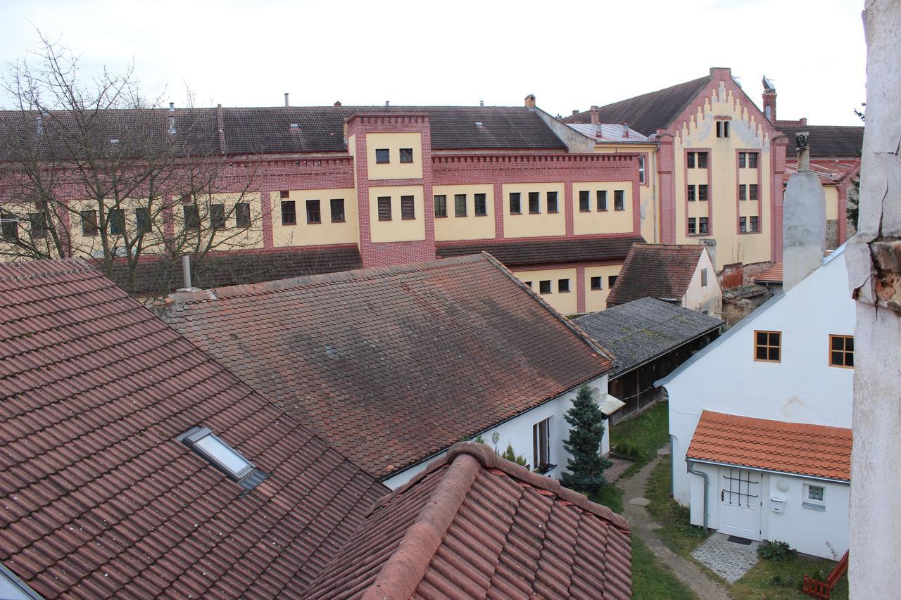 Rodinny Hotel Myslivna เชบอนย์ ภายนอก รูปภาพ